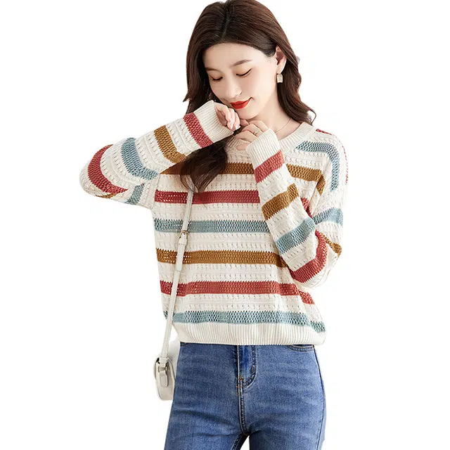 丝柏舍 条纹宽松镂空上衣显瘦长袖圆领短款针织衫 女款