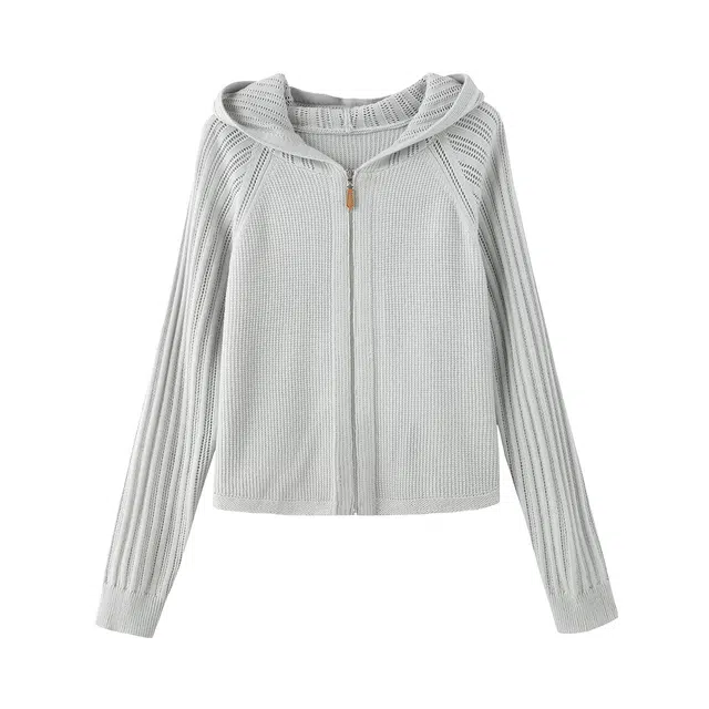 花栗鼠小姐 舒服套组 日常简约慵懒时髦风连帽拉链设计感皮质装饰袢肌理感竖向罗纹袖微宽松柔软舒适垂坠感遮肉针织衫 女款