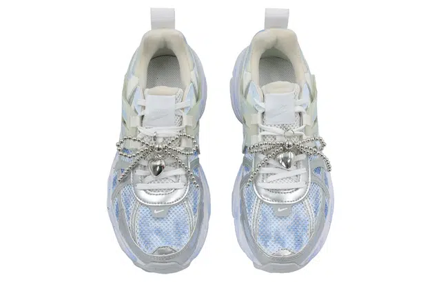 Nike V2K Run y2k