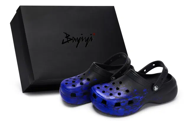 Crocs Classic Platform Clog 811