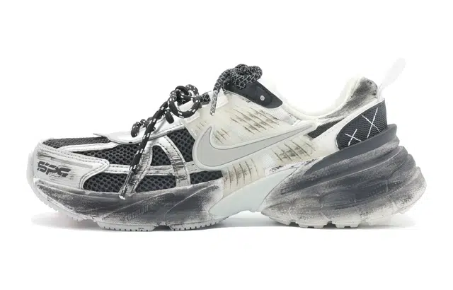 Nike V2K Run y2k