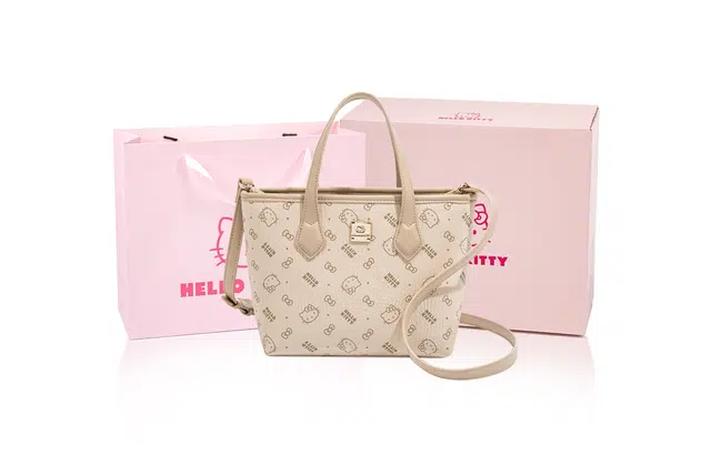 MESUCA Sanrio kitty PU
