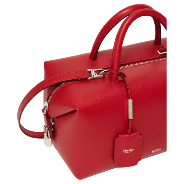 MaxMara HOLDALLM Logo