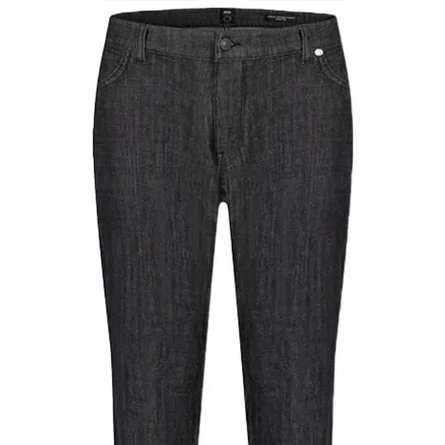HUGO BOSS SS22