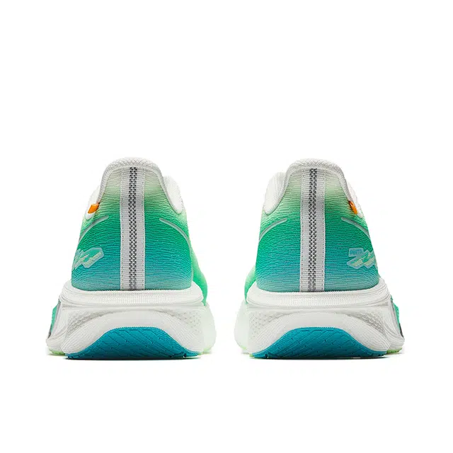 Anta MACH 5.0