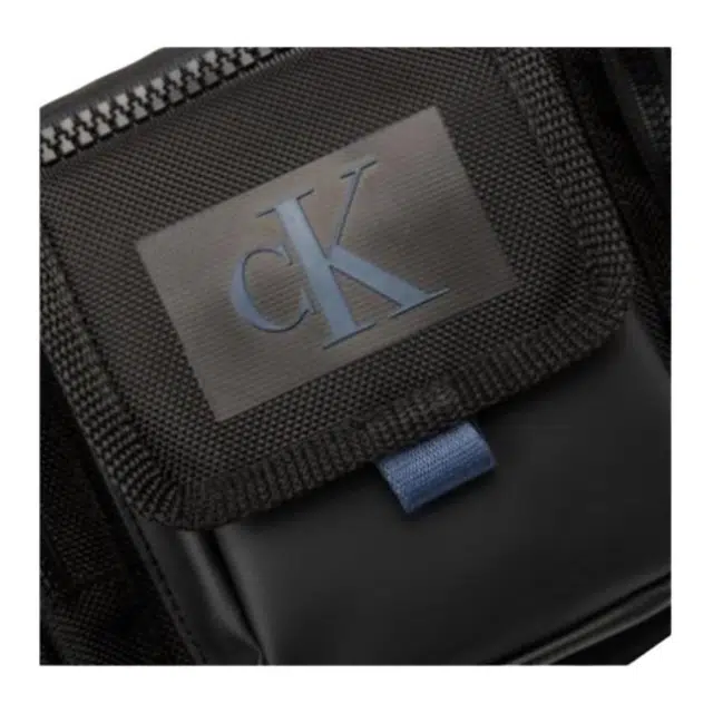 CALVIN KLEIN