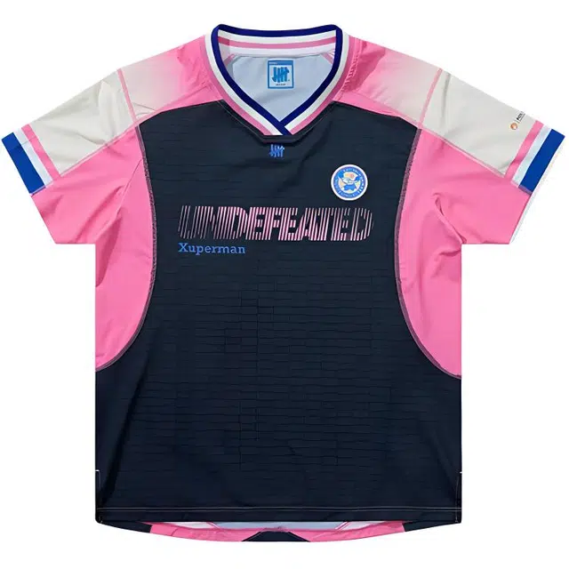 UNDEFEATED x Xuperman FW24 logoVT