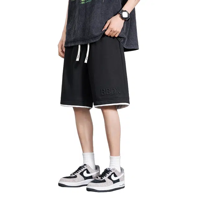 Fakeyoung