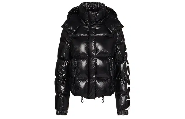 Valentino VLTN Lakk