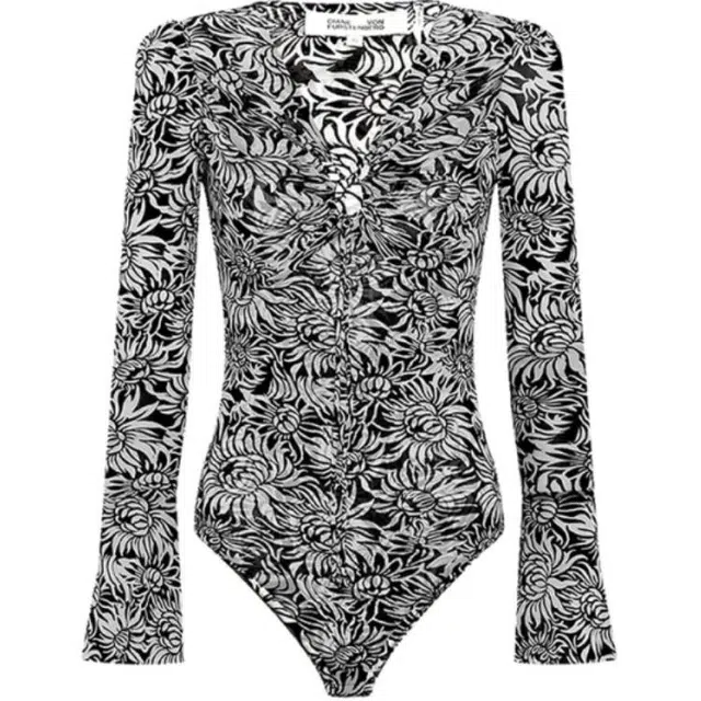 DIANE VON FURSTENBERG V