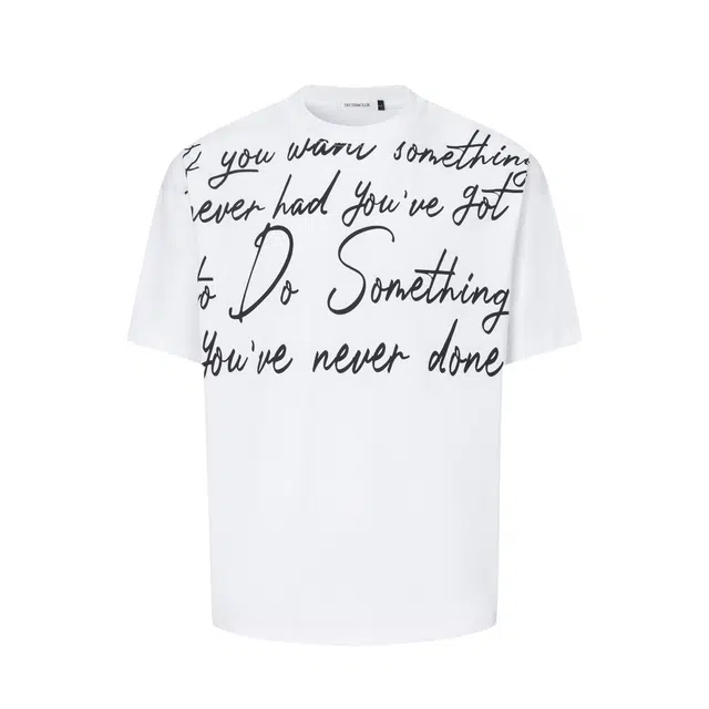 MAD WITCH T