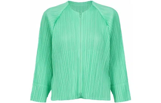 PLEATS PLEASE ISSEY MIYAKE FW22