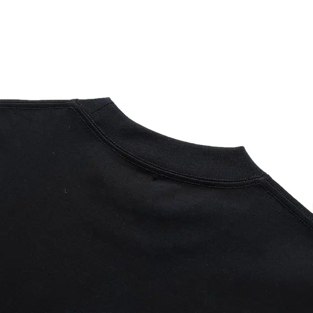 Lee Cooper T