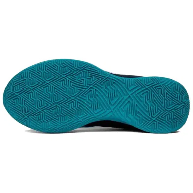 Nike Giannis Freak 6