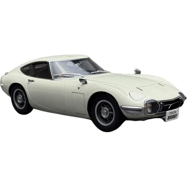 AUTOart 118 2000GT 1967
