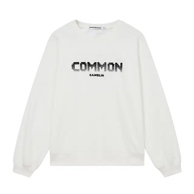 美特斯邦威 渐变字母印花长袖圆领套头卫衣 女款