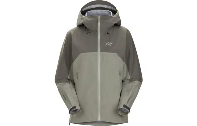 Arcteryx Beta Lightweight Jacket Logo lightweight jacket
