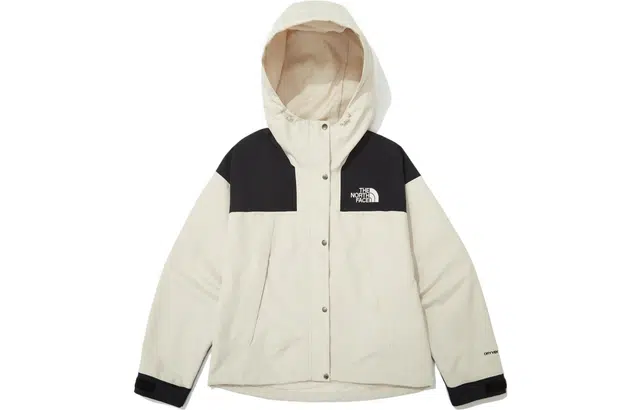 THE NORTH FACE Crop Mountain Dry Logo