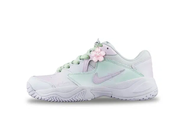 Nike Court Lite