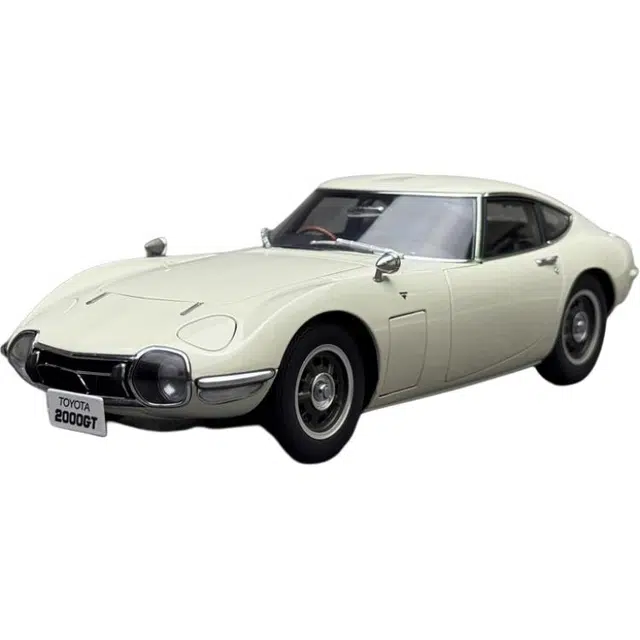 AUTOart 118 2000GT 1967