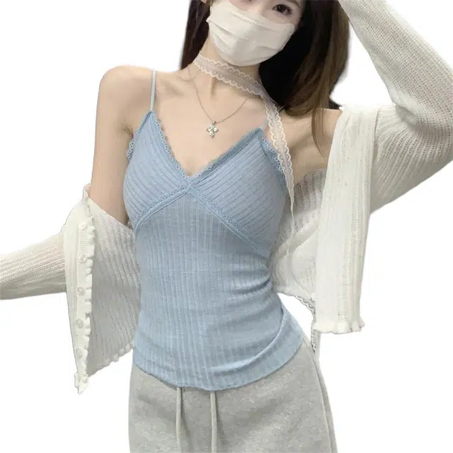 v