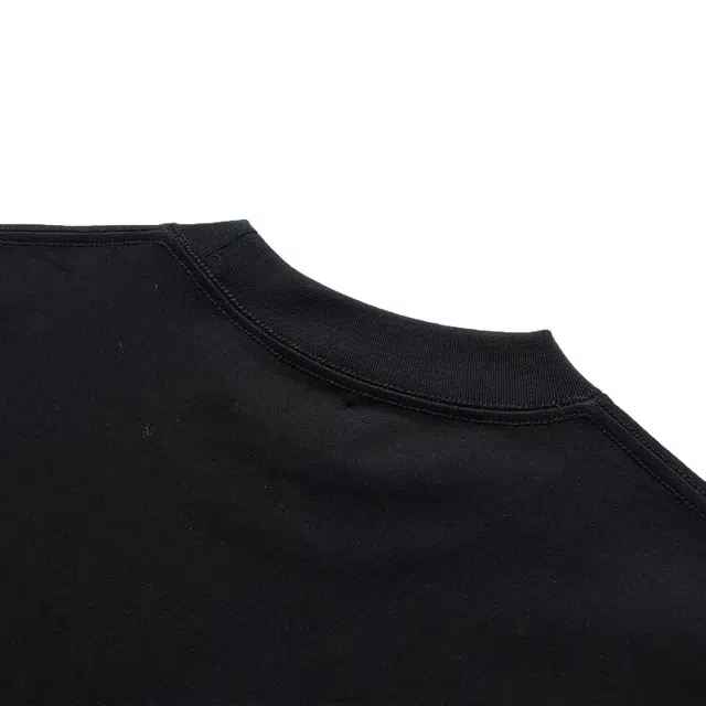 Lee Cooper T