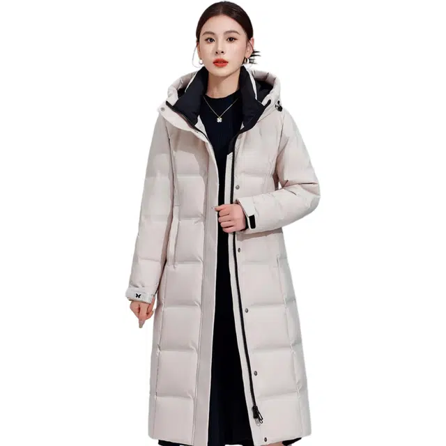 雅鹿 纯色百搭加厚直筒保暖舒适连帽长袖羽绒服 女款