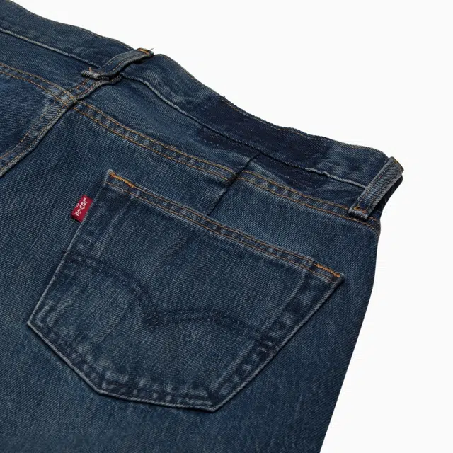 Levis