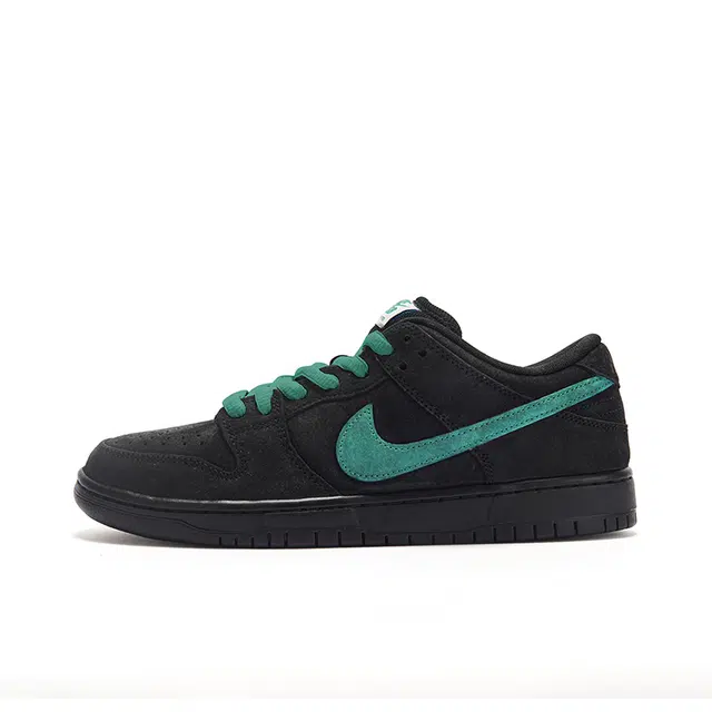 Nike Dunk SB Low Tiffany