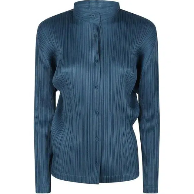 PLEATS PLEASE ISSEY MIYAKE