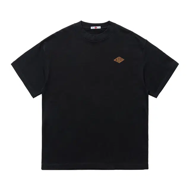 Lee Cooper T