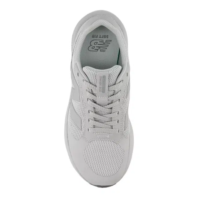 New Balance Dynasoft UA800