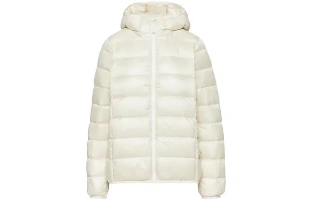 ARITZIA TNA Little Puff Classic 8