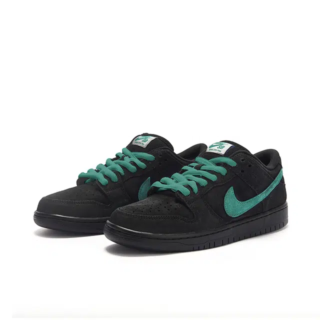 Nike Dunk SB Low Tiffany