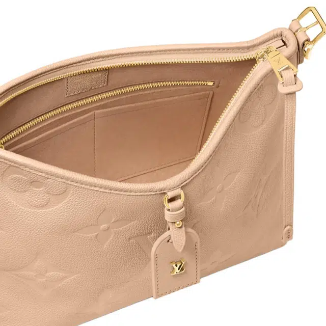 LOUIS VUITTON Carryall Monogram