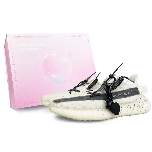 adidas Yeezy Boost 350 V2