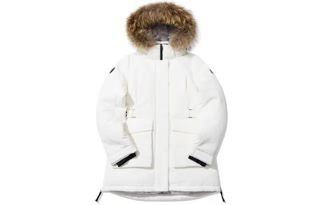 KOLON SPORT OFF CAMP ANTARCTICA