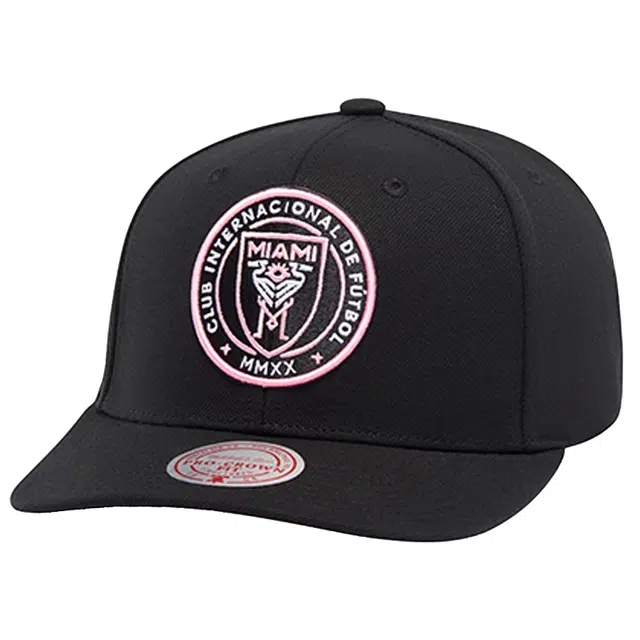 Mitchell Ness Lifestyle
