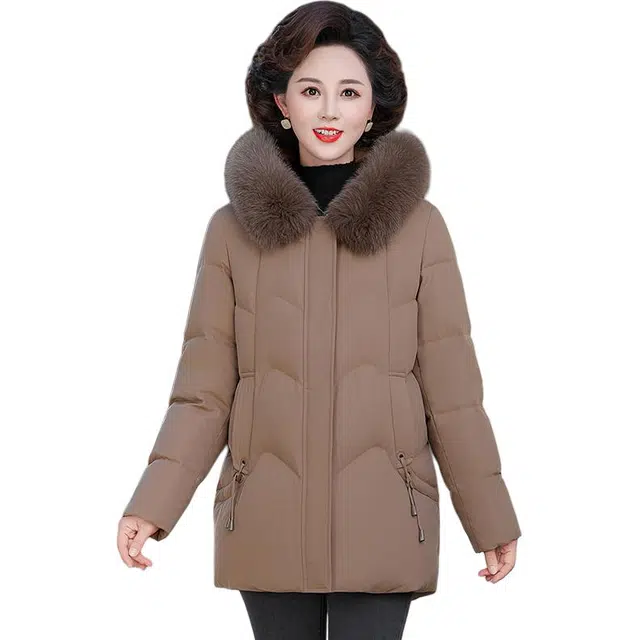 雅鹿 连帽纯色保暖舒适羽绒服 女款