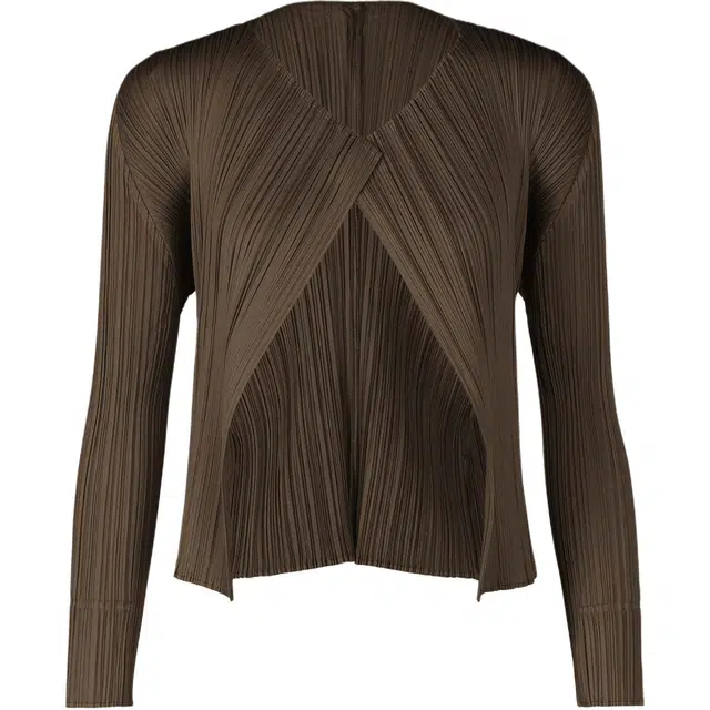 PLEATS PLEASE ISSEY MIYAKE