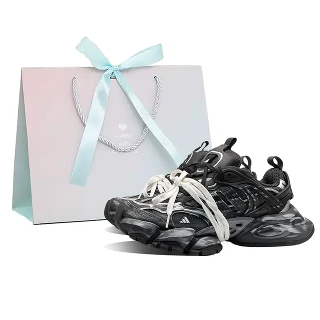 adidas XLG Runner Deluxe