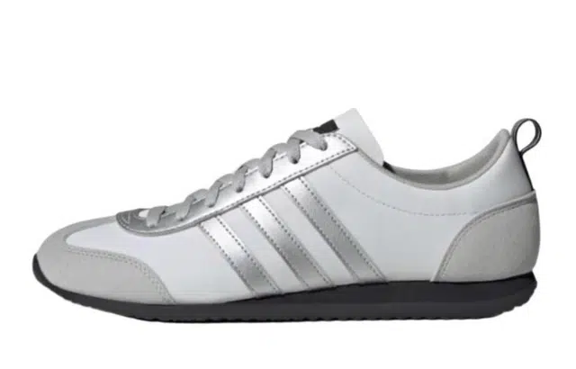adidas VS JOG 2.0 811