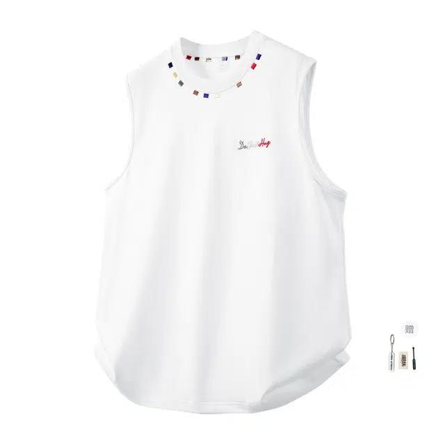 URBAN AUTHENTIC T