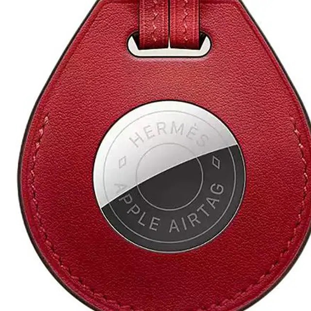 HERMES Apple AirTag Clou de Selle Jaune d'Or Swift