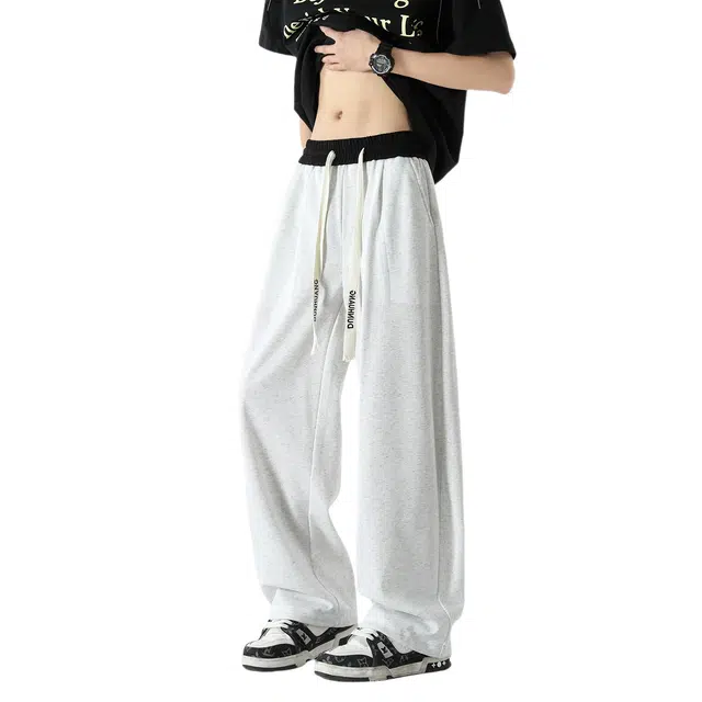 敦煌博物馆 美式复古简约柔软亲肤舒适字母抽绳垂感拖地潮流日常通勤针织运动薄款透气宽松直筒裤休闲裤 男女同款