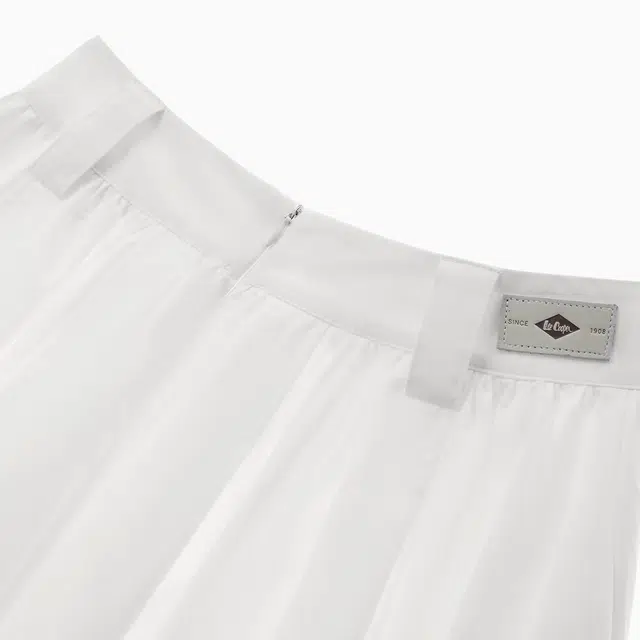 Lee Cooper a