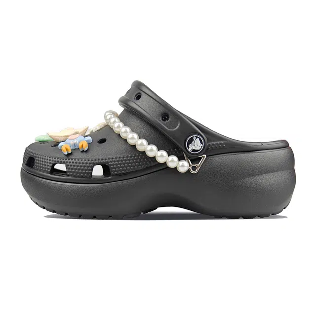 Crocs Classic Platform Clog