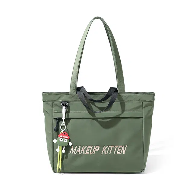 MAKEUP KITTEN