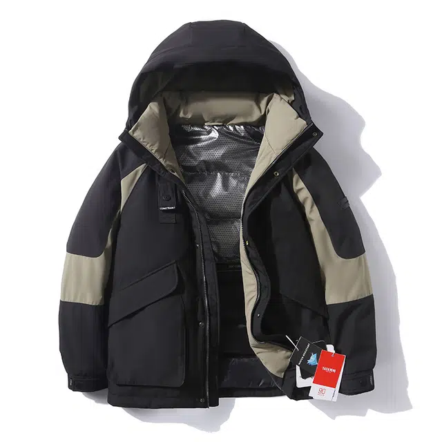 鸭鸭 短款连帽户外保暖外套羽绒服 女款