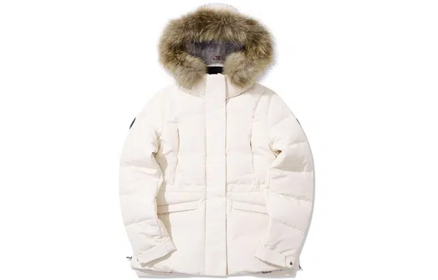 KOLON SPORT OFF CAMP ANTARCTICA